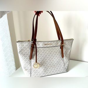 Michael Kors Ciara tote bag